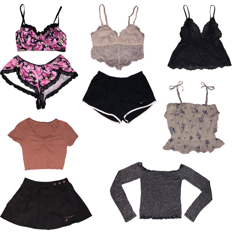 •SOLD• 8 PC Womens Juniors Clothing Lot Bundle